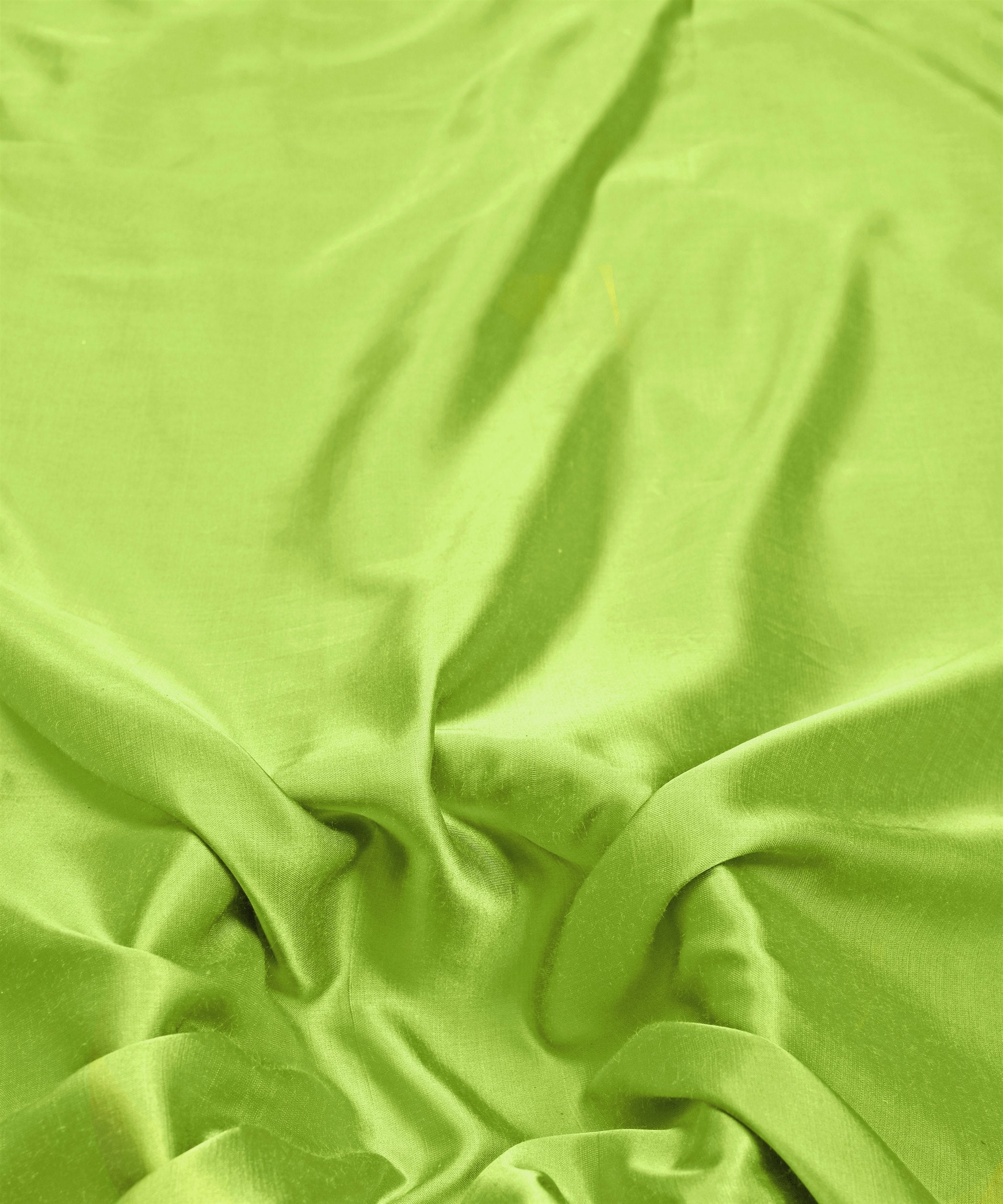 MODAL-SATIN-PARROT-GREEN-FEEL0.jpg